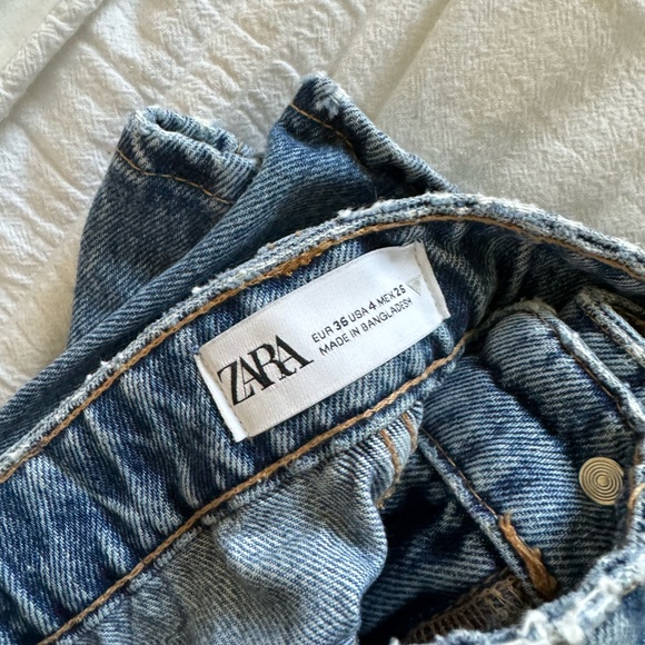 Zara High Rise, Wide leg jeans - Picture 3 of 3